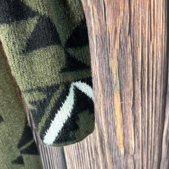 Frye Olive and Black Patterned Cardigan - Picture 11 of 11